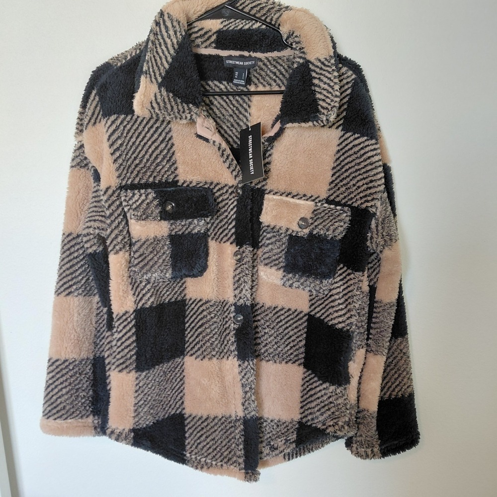 Streetwear Society plaid fleece Jacket (shirt jacket).  NWT Size Small